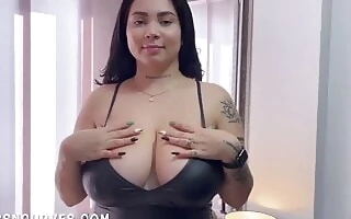 Kim Velez &ndash, look at her awesome big tits
